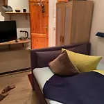 Loreley Weinstuebchen Gasthuis Sankt Goarshausen