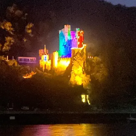 Pensión Loreley Weinstuebchen Sankt Goarshausen