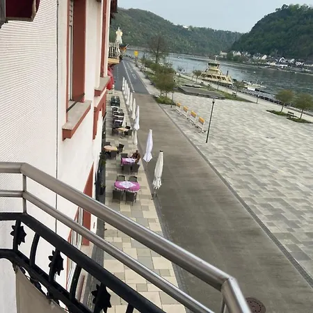 招待所 罗蕾莱维恩斯蒂尔布辰旅馆 3*