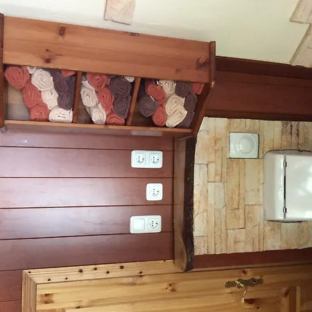 Loreley Weinstuebchen Guest house Sankt Goarshausen