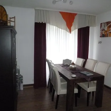 בית הארחה Loreley Weinstuebchen