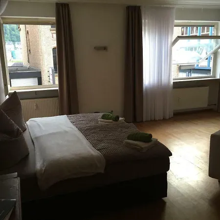 Loreley Weinstuebchen Sankt Goarshausen