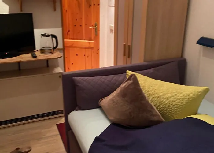 Loreley Weinstuebchen Gasthof Sankt Goarshausen